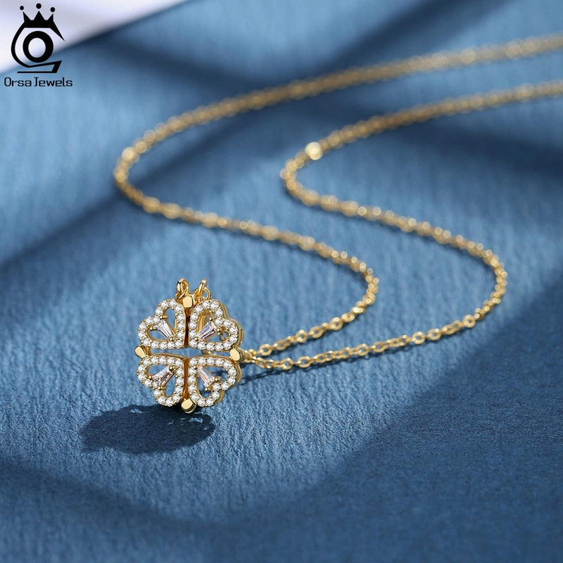 Colar Trevo de Coração™